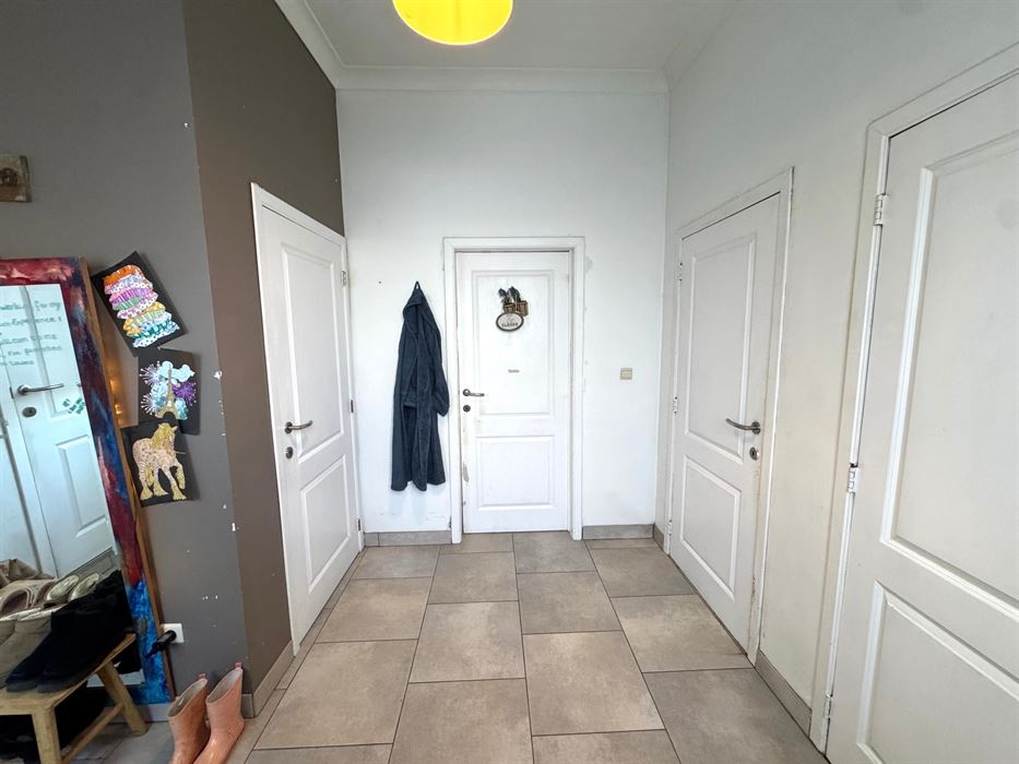Instapklare halfopen woning met 3 (mogelijk 5) slaapkamers in Maasmechelen