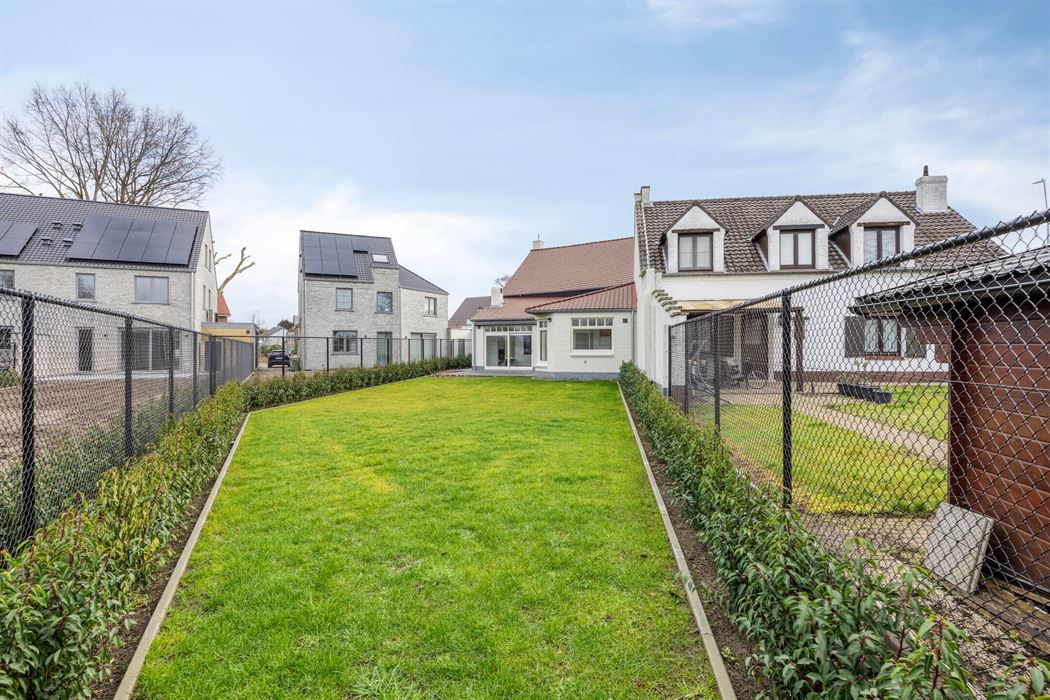 Gezinswoning met praktijkruimte!