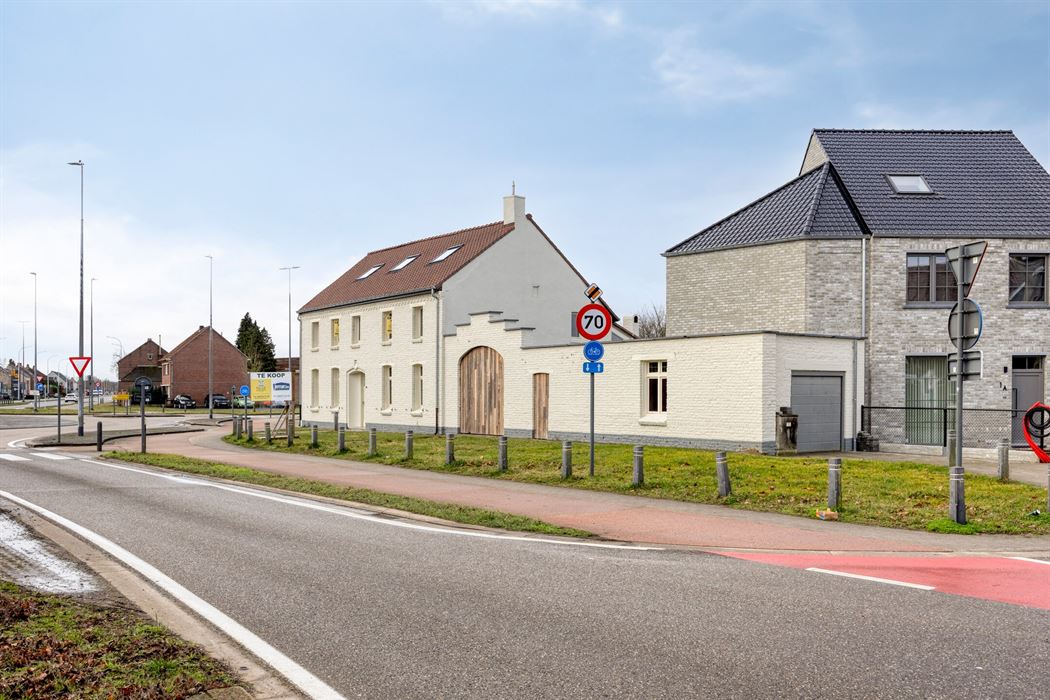 Gezinswoning met praktijkruimte!