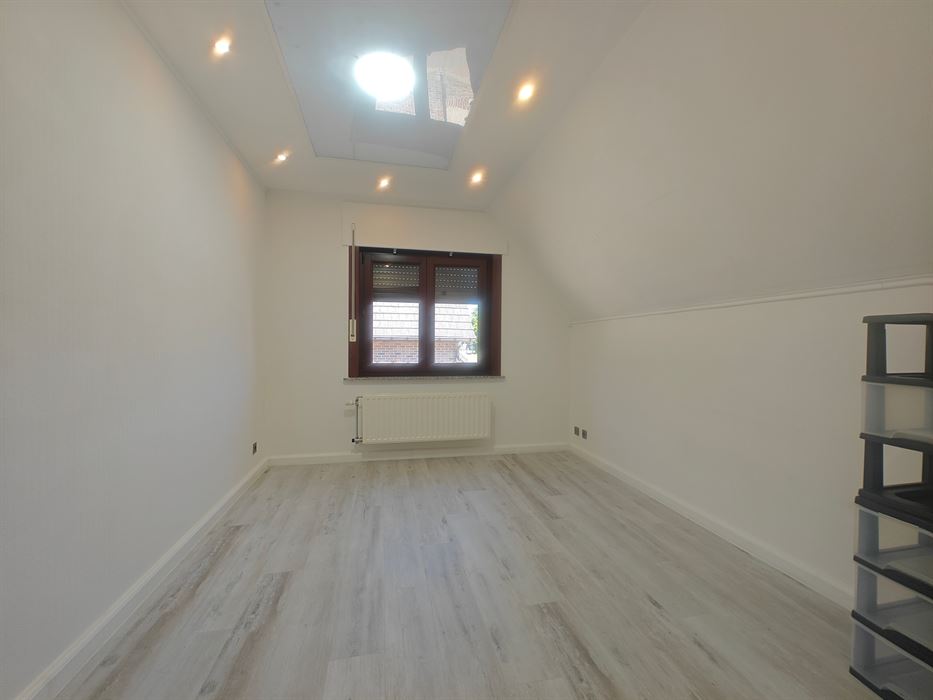 Vrijstaande woning op de Leopoldstraat 35 te Maasmechelen