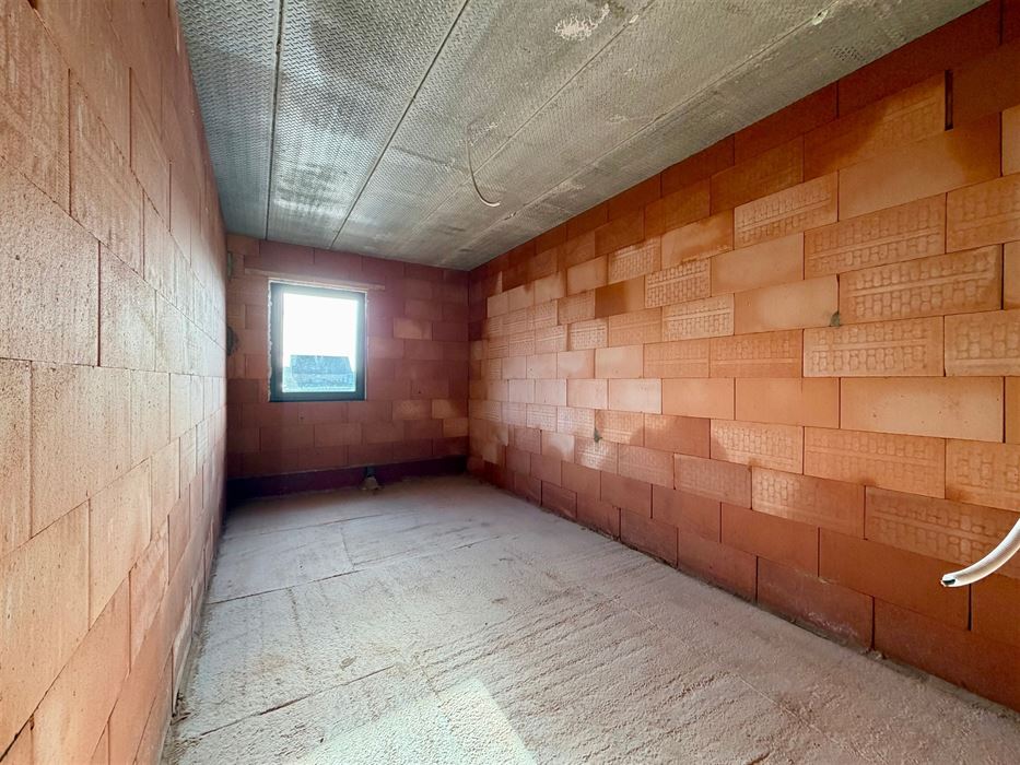 Casco nieuwbouwwoning, volledig naar eigen smaak en budget af te werken!
