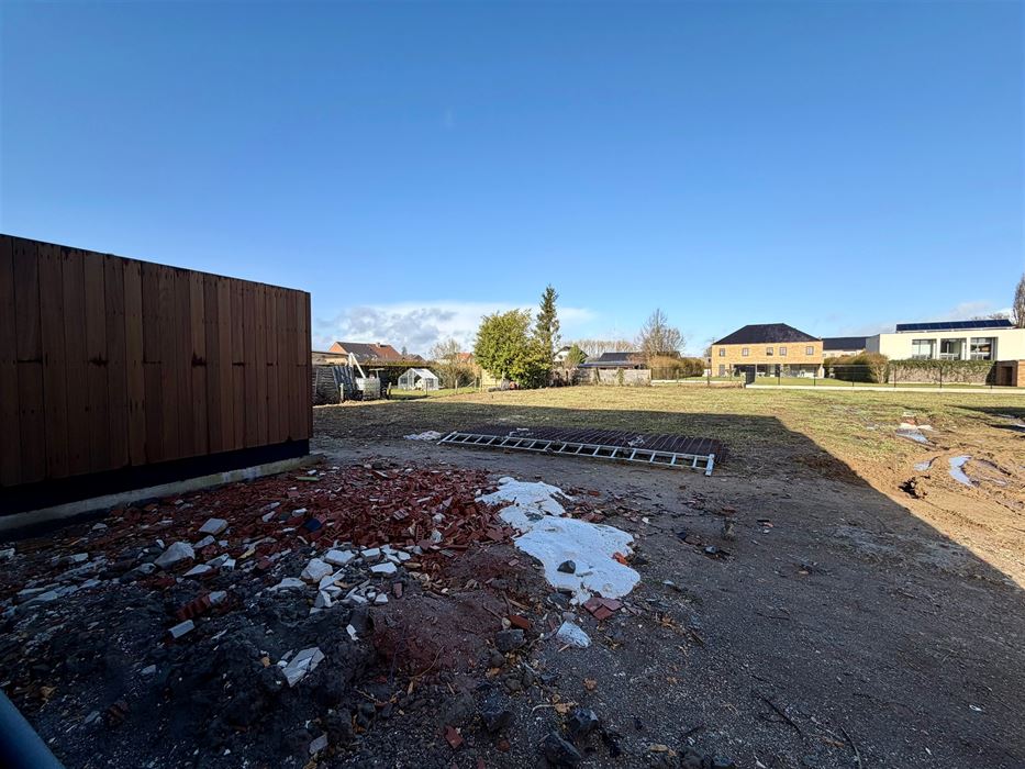 Casco nieuwbouwwoning, volledig naar eigen smaak en budget af te werken!