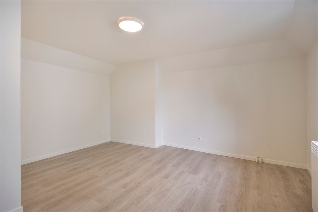 Gezinswoning met praktijkruimte!