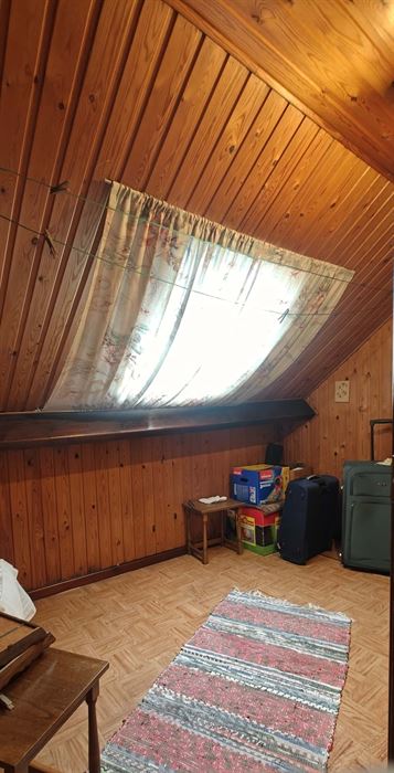 Te renoveren woning met 3 slaapkamers