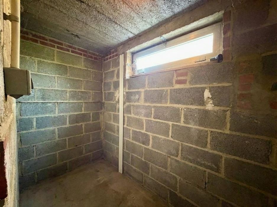 Ruim gelijkvloers appartement met 3 slaapkamers.