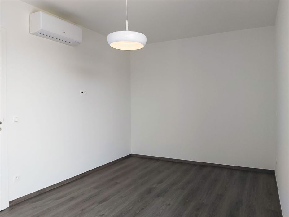 Instapklare patiowoning met 3 slaapkamers en 2 autostaanplaatsen in het rustige Uikhoven/Maasmechelen!