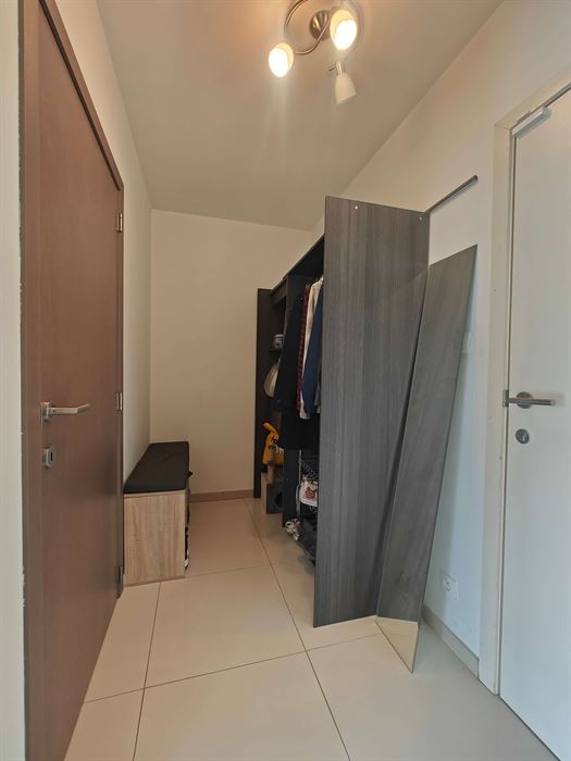 Duplex appartement voorzien van 2 slaapkamers en een aparte garage