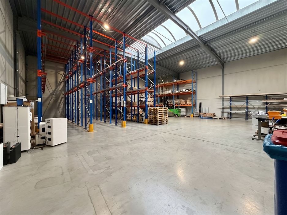 Instapklare KMO-unit op toplocatie – vandaag starten zonder zorgen