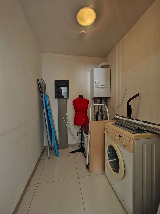Duplex appartement voorzien van 2 slaapkamers en een aparte garage