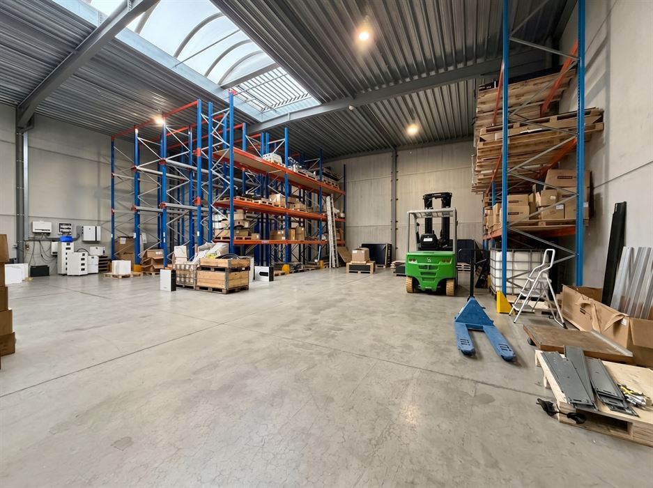 Instapklare KMO-unit op toplocatie – vandaag starten zonder zorgen
