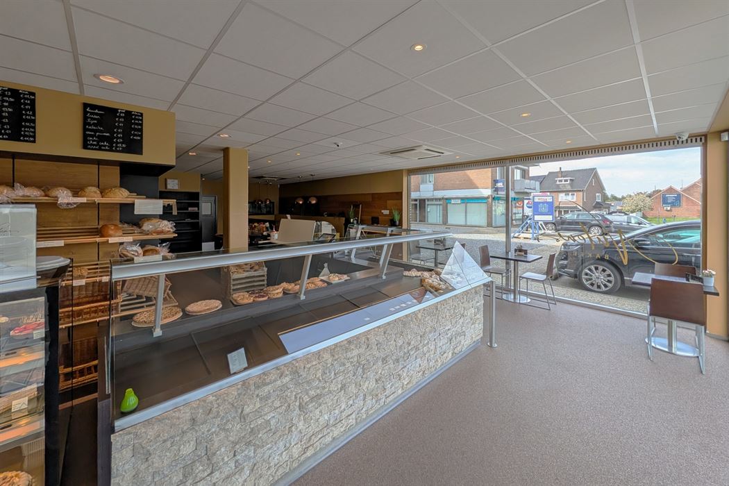Winkelruimte gelegen op een toplocatie te Rekem