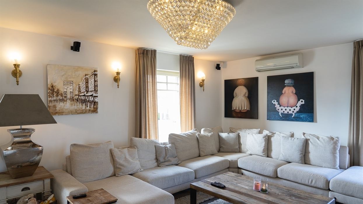 Waar luxe, visibiliteit en commerciële kansen samenkomen.