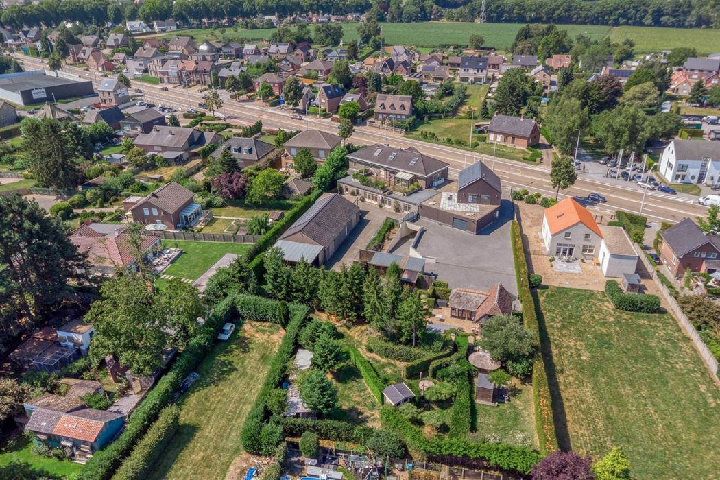 Waar luxe, visibiliteit en commerciële kansen samenkomen.