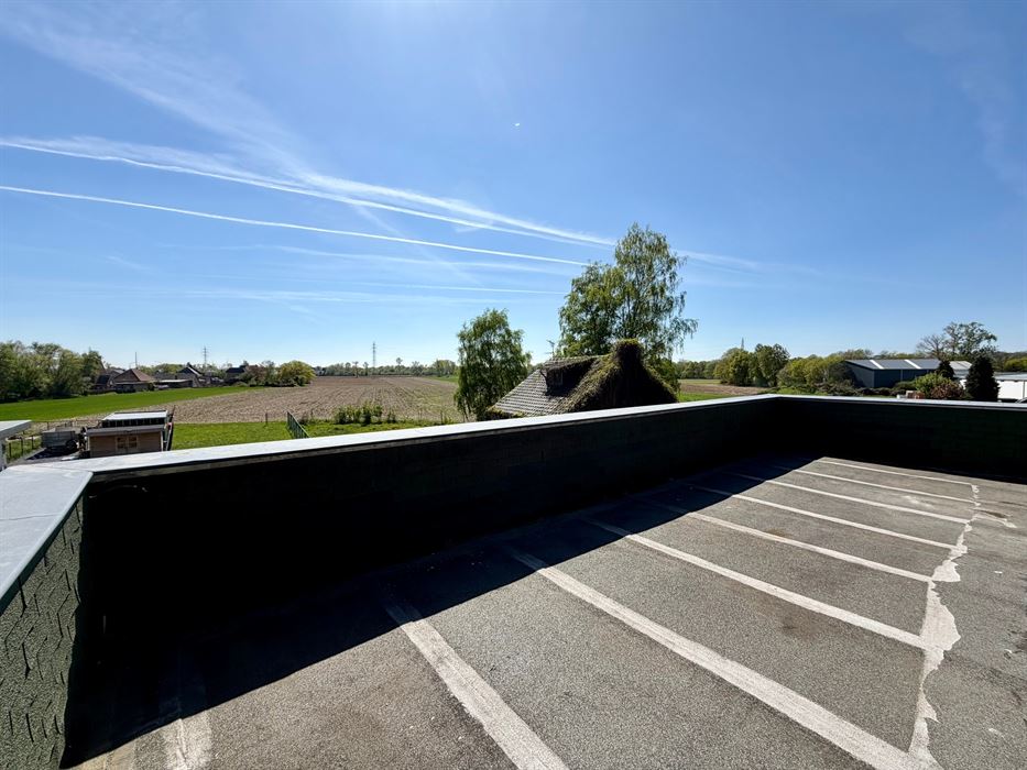 Woning met handelspand of projectgrond!