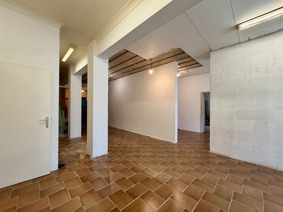 Woning met handelspand of projectgrond!