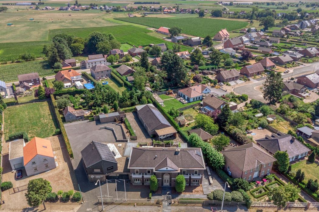 Waar luxe, visibiliteit en commerciële kansen samenkomen.