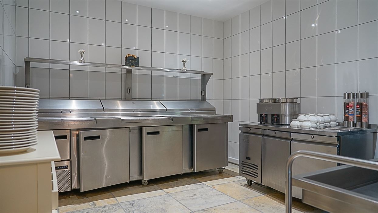 Waar luxe, visibiliteit en commerciële kansen samenkomen.