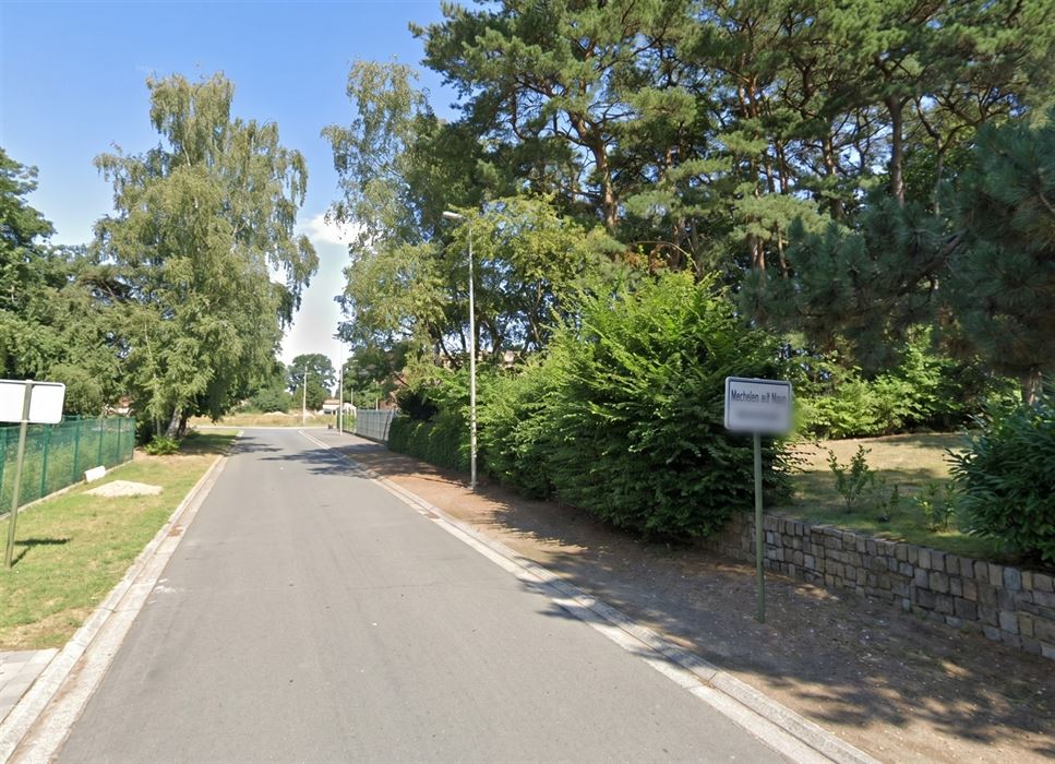 Grond voor open bebouwing op een perceel van 9are 65ca