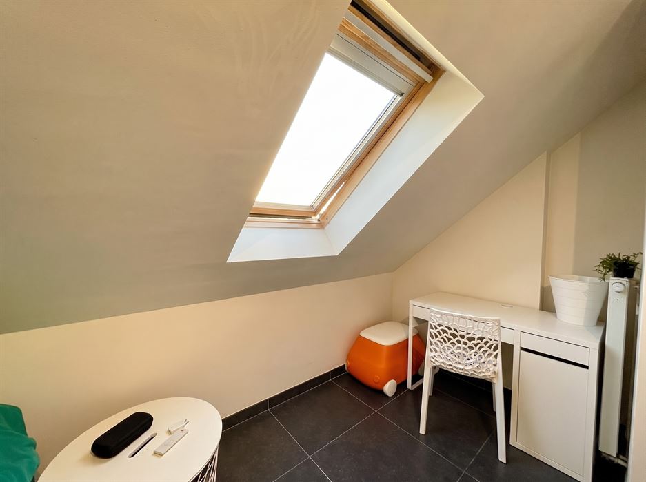 Ruim wonen op een toplocatie in Lanklaar met alle comfort, 2 terrassen en garagebox inbegrepen.