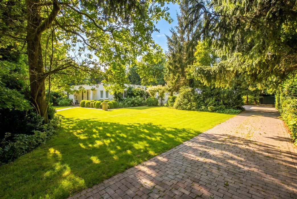 Vrijstaande villa op toplocatie aan de Zilverkust in Lanaken