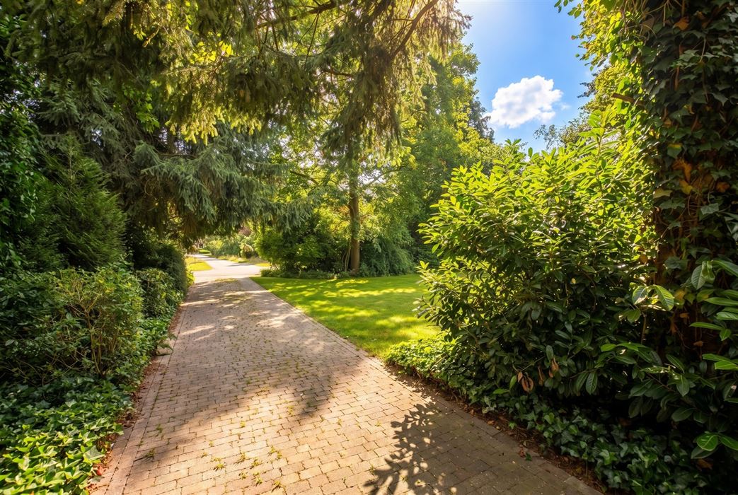 Vrijstaande villa op toplocatie aan de Zilverkust in Lanaken