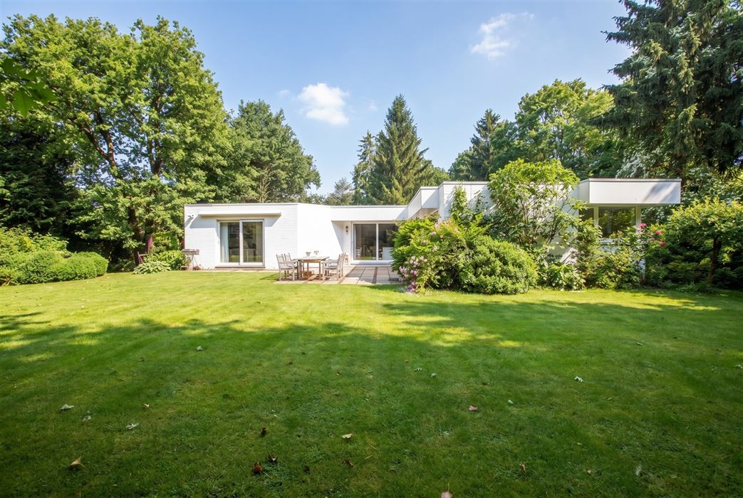 Vrijstaande villa op toplocatie aan de Zilverkust in Lanaken