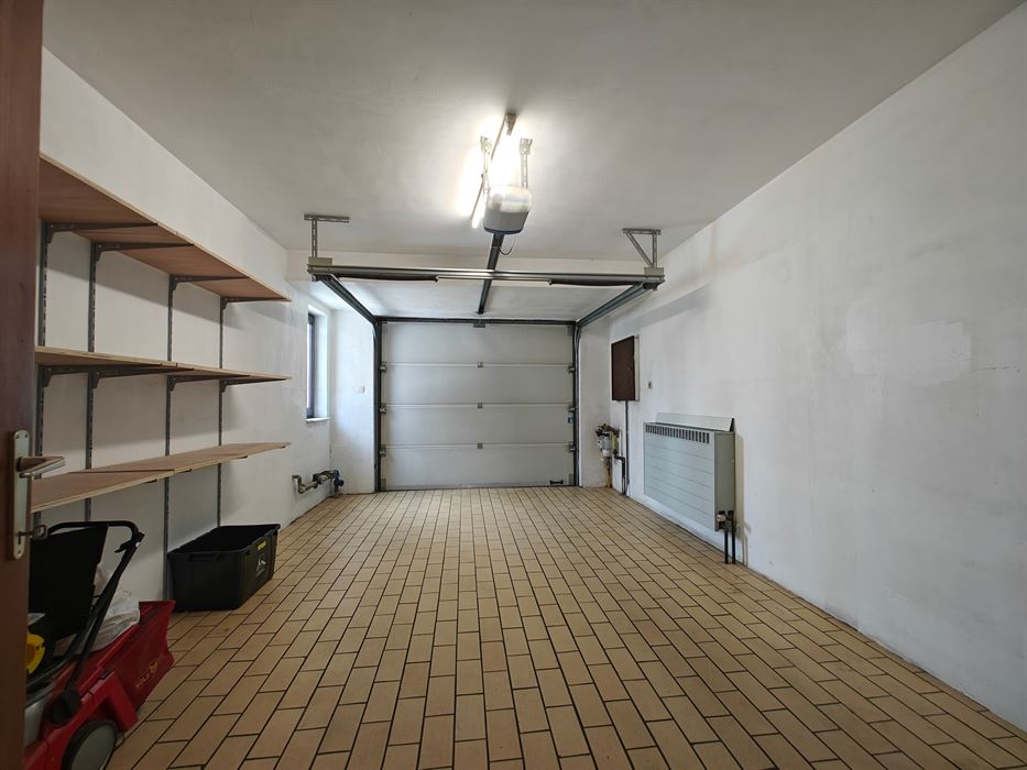 Vrijstaande woning met inpandige garage