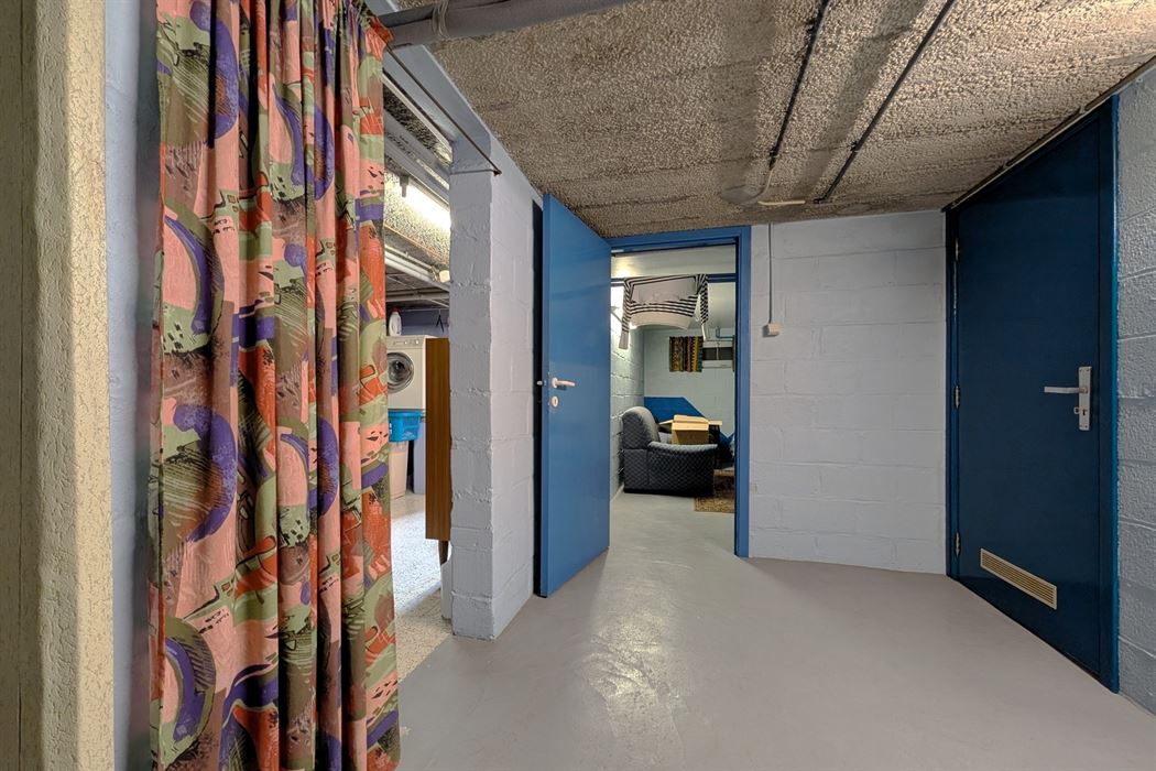 Vrijstaande woning op een perceel van 9a 23ca in Val-Meer