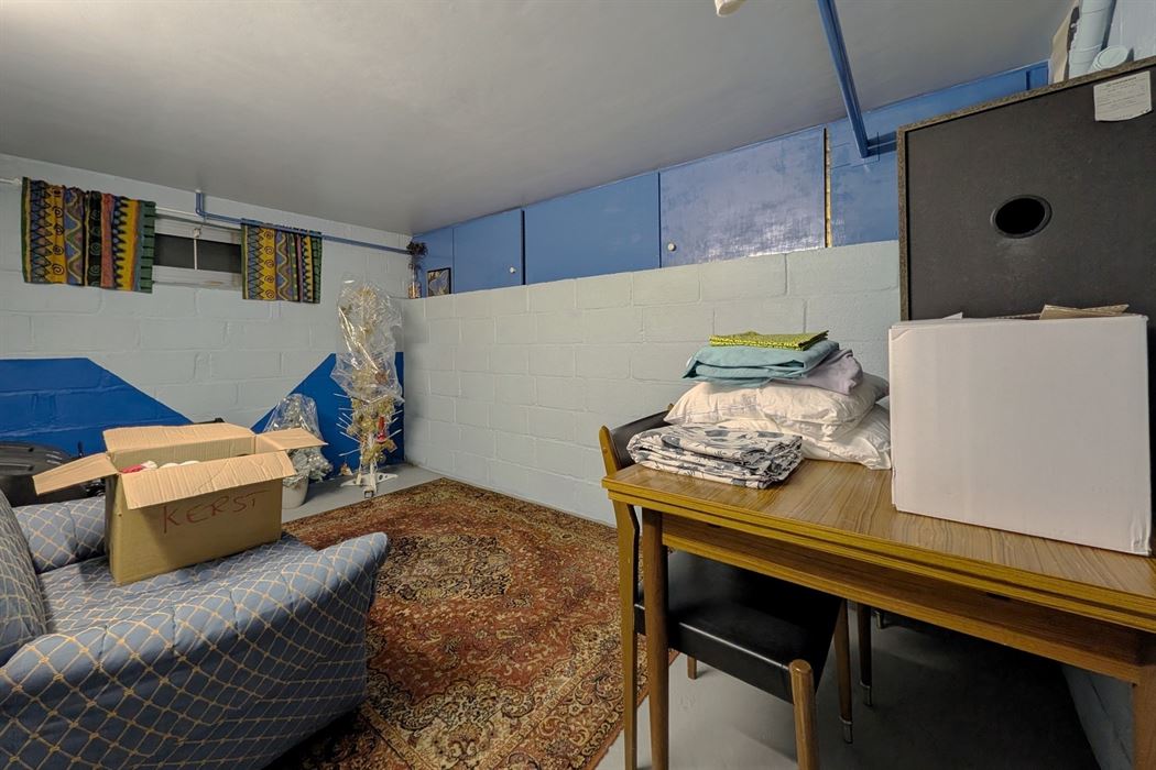 Vrijstaande woning op een perceel van 9a 23ca in Val-Meer