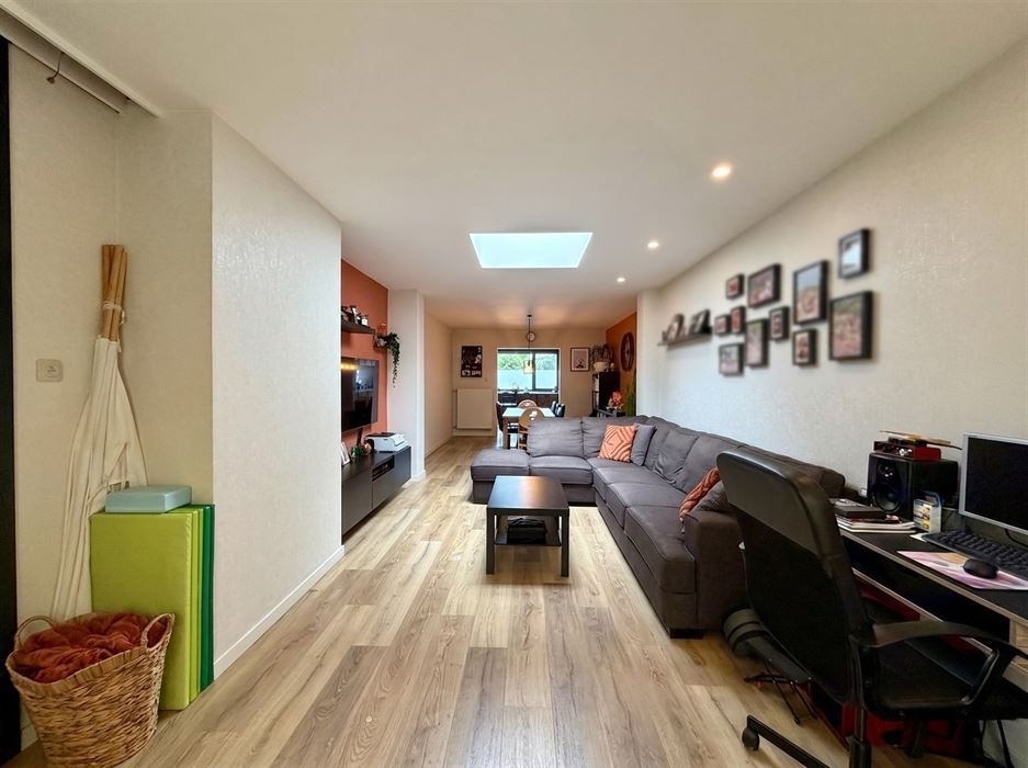 Ruime gezinswoning met 4 slaapkamers!