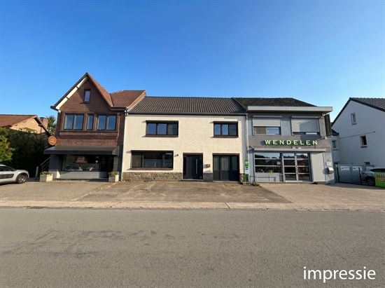 Ruime gezinswoning met 4 slaapkamers!