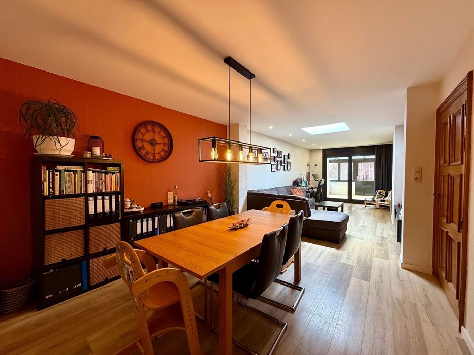 Ruime gezinswoning met 4 slaapkamers!