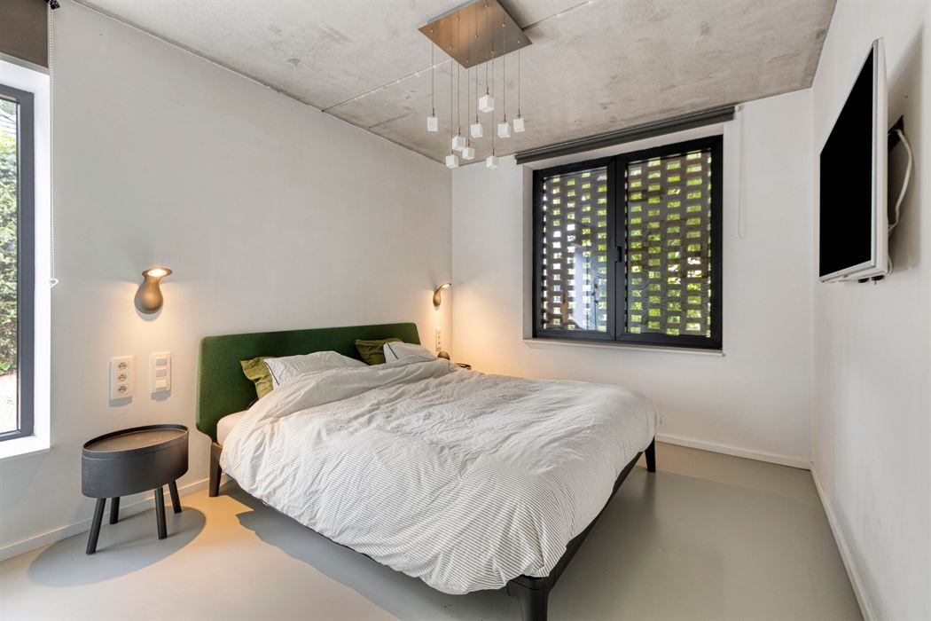 Exclusief wonen waar architectuur, ruimte en levenslang comfort samenkomen.