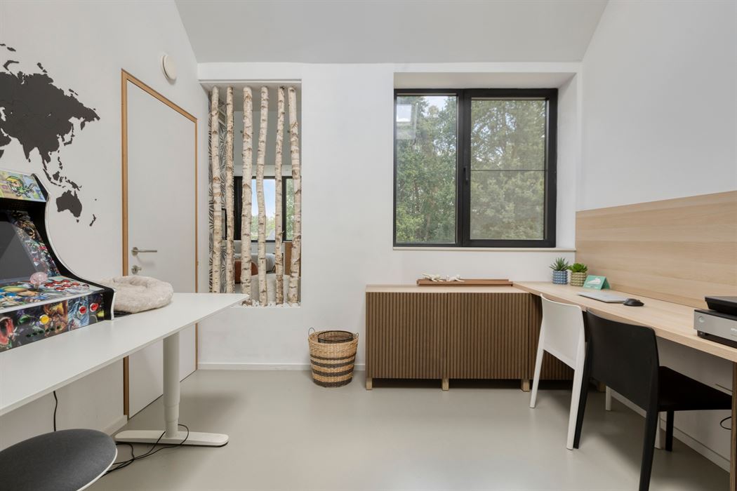 Exclusief wonen waar architectuur, ruimte en levenslang comfort samenkomen.