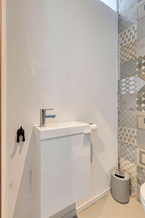 Exclusief wonen waar architectuur, ruimte en levenslang comfort samenkomen.