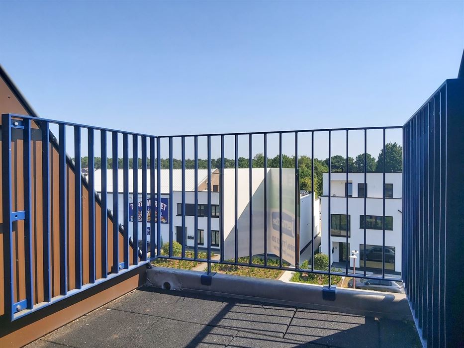 Appartement met 1 slaapkamer, terras en privatieve autostaanplaats in Maasmechelen!