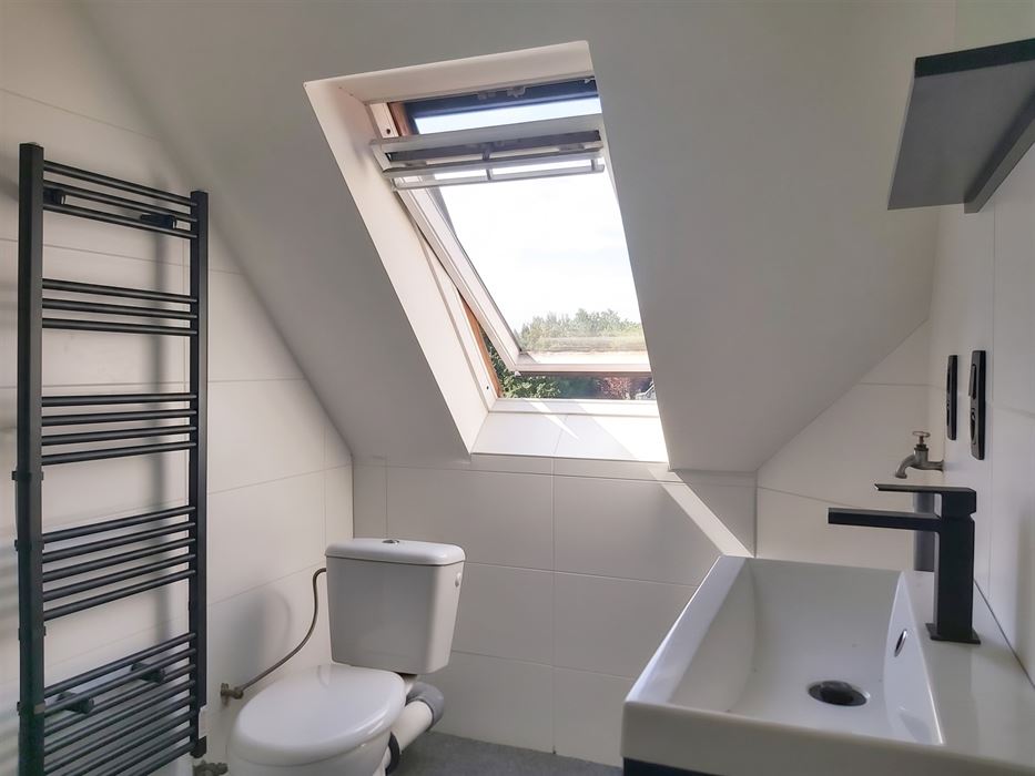 Appartement met 1 slaapkamer, terras en privatieve autostaanplaats in Maasmechelen!