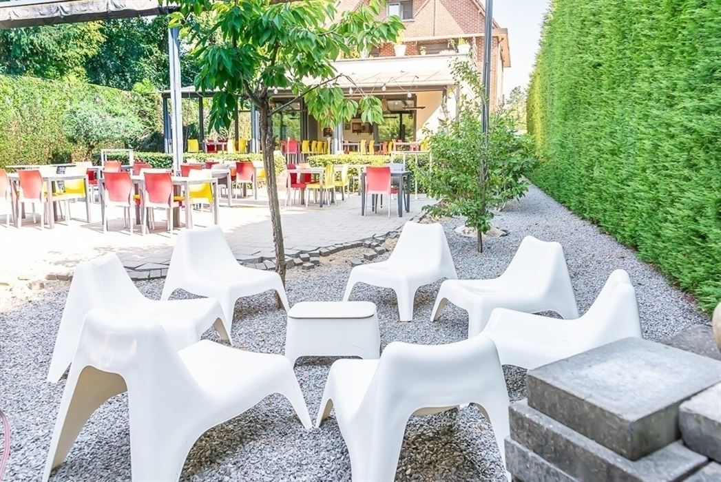 Handelspand met woonst in het centrum van Maasmechelen