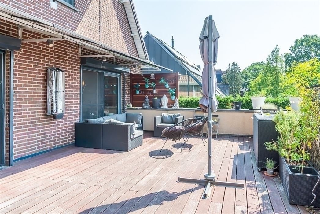 Handelspand met woonst in het centrum van Maasmechelen