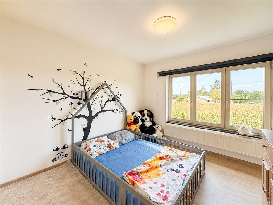Instapklaar wonen met energiezuinig comfort, verrassend veel ruimte en een zonnige tuin.