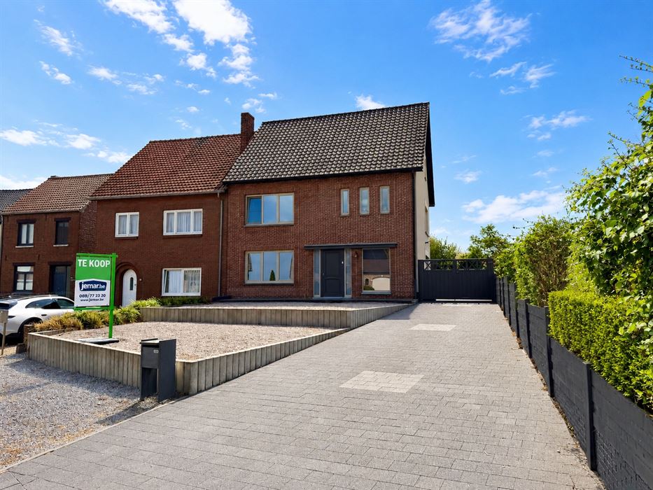 Instapklaar wonen met energiezuinig comfort, verrassend veel ruimte en een zonnige tuin.
