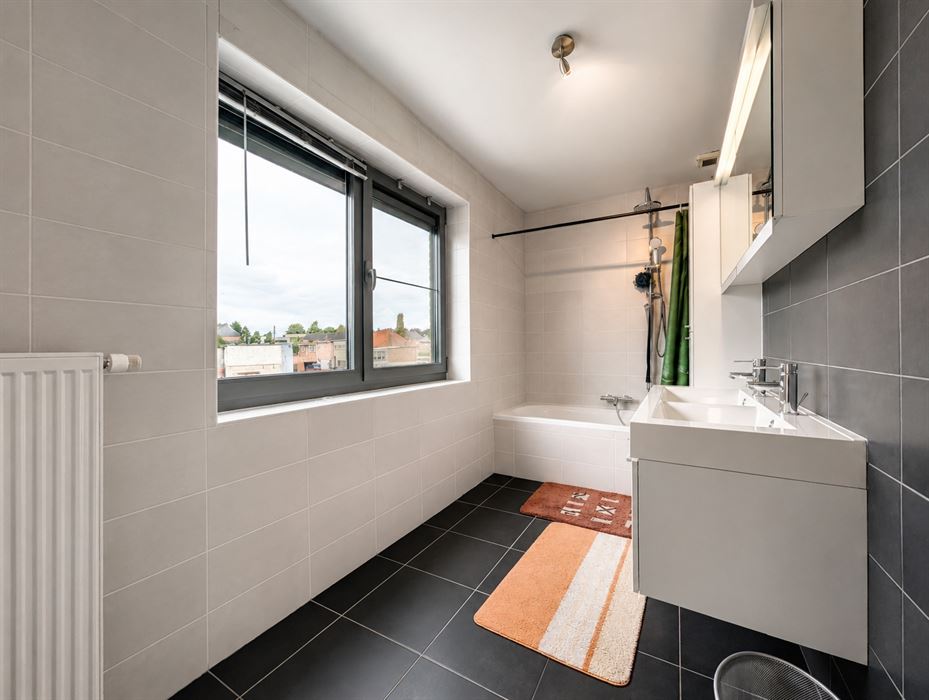 Ruim duplexappartement van 121 m² met 2 terrassen in Riemst