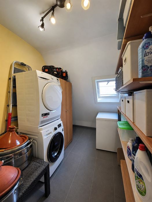 Duplex dakappartement met 2 slaapkamers en terras