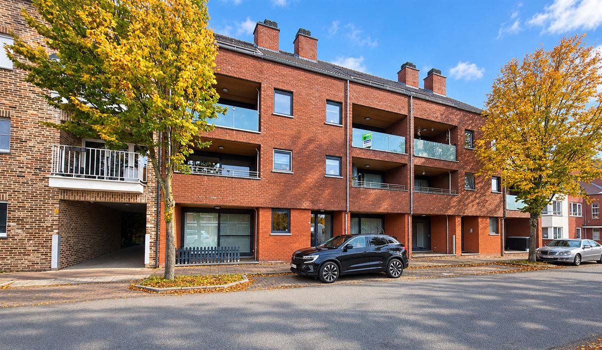 Appartement met 2 slaapkamers, terras en 2 ondergrondse parkeerplaatsen