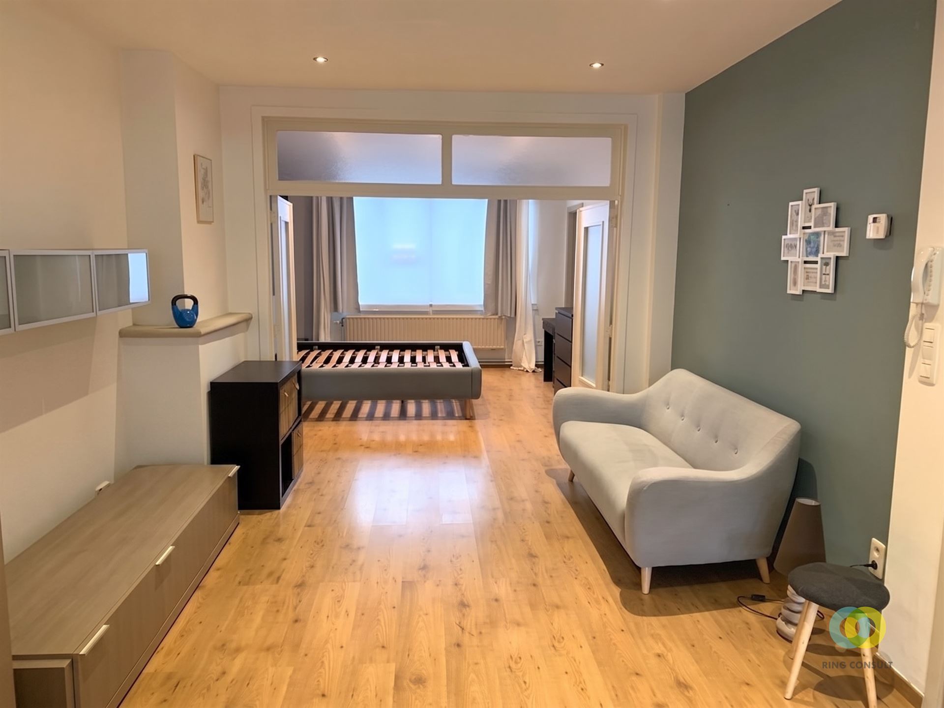 modern-living-room-layout