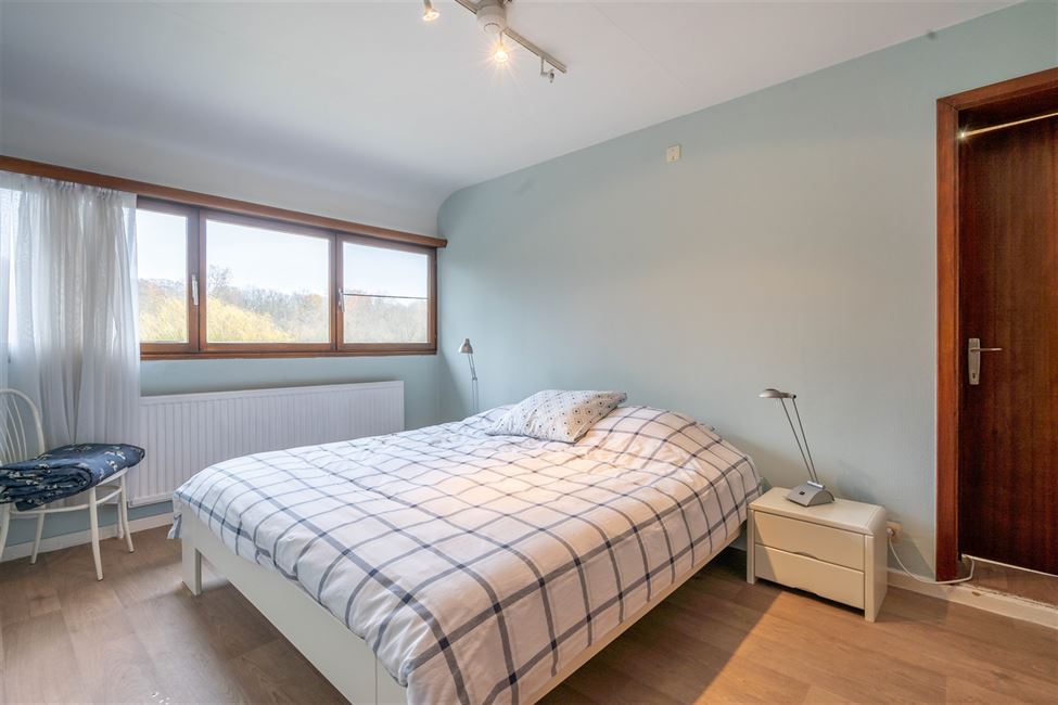 Uitzonderlijk ruime villa van 374m² in Centrum Overijse