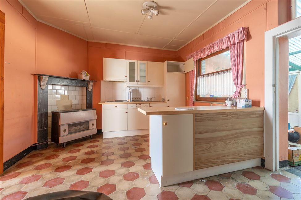 Te renoveren woning