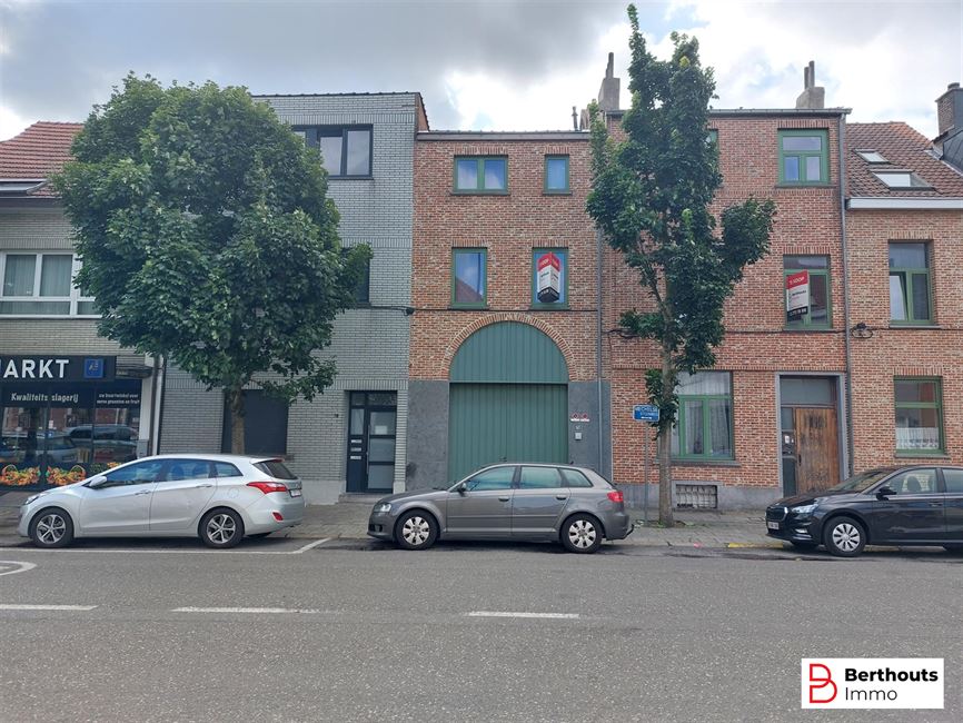 Charmante woning met 2 slpk.