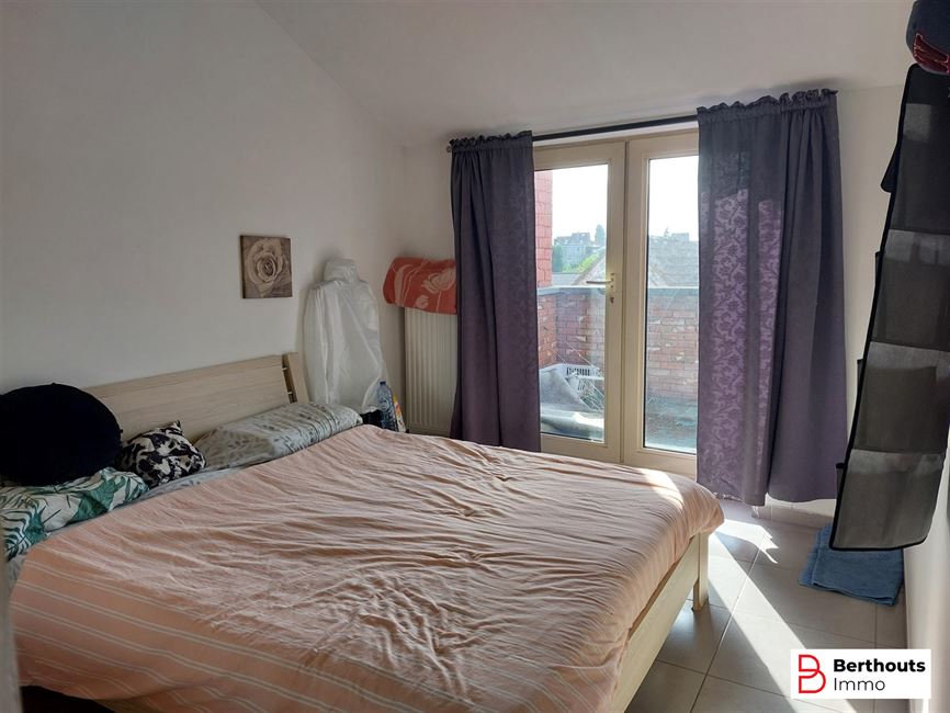 Charmante woning met 2 slpk.