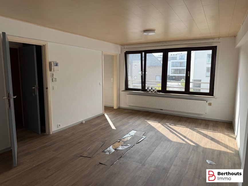 Opbrengsteigendom met 2 appartementen